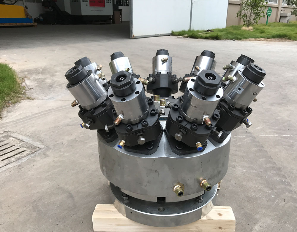 One out of six hose head