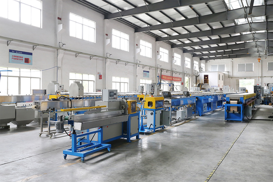 Advancements in the Performance of Rubber Extruder Machines